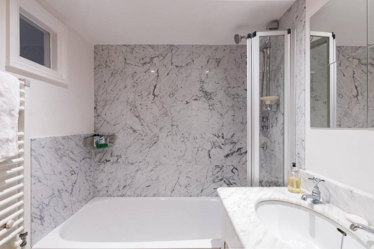 Fabulous 4-bed House In Fulham With Garden! Casa de Férias Londres